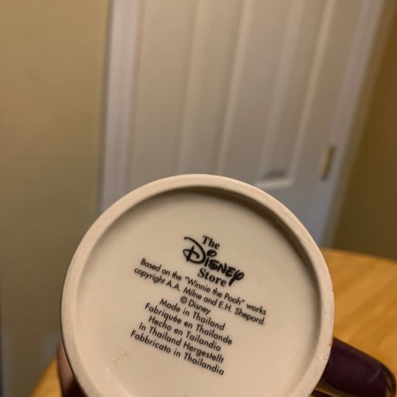 3 Winnie The Poo and Tigger Tall Disney Coffee Cups - Picture 5 of 5